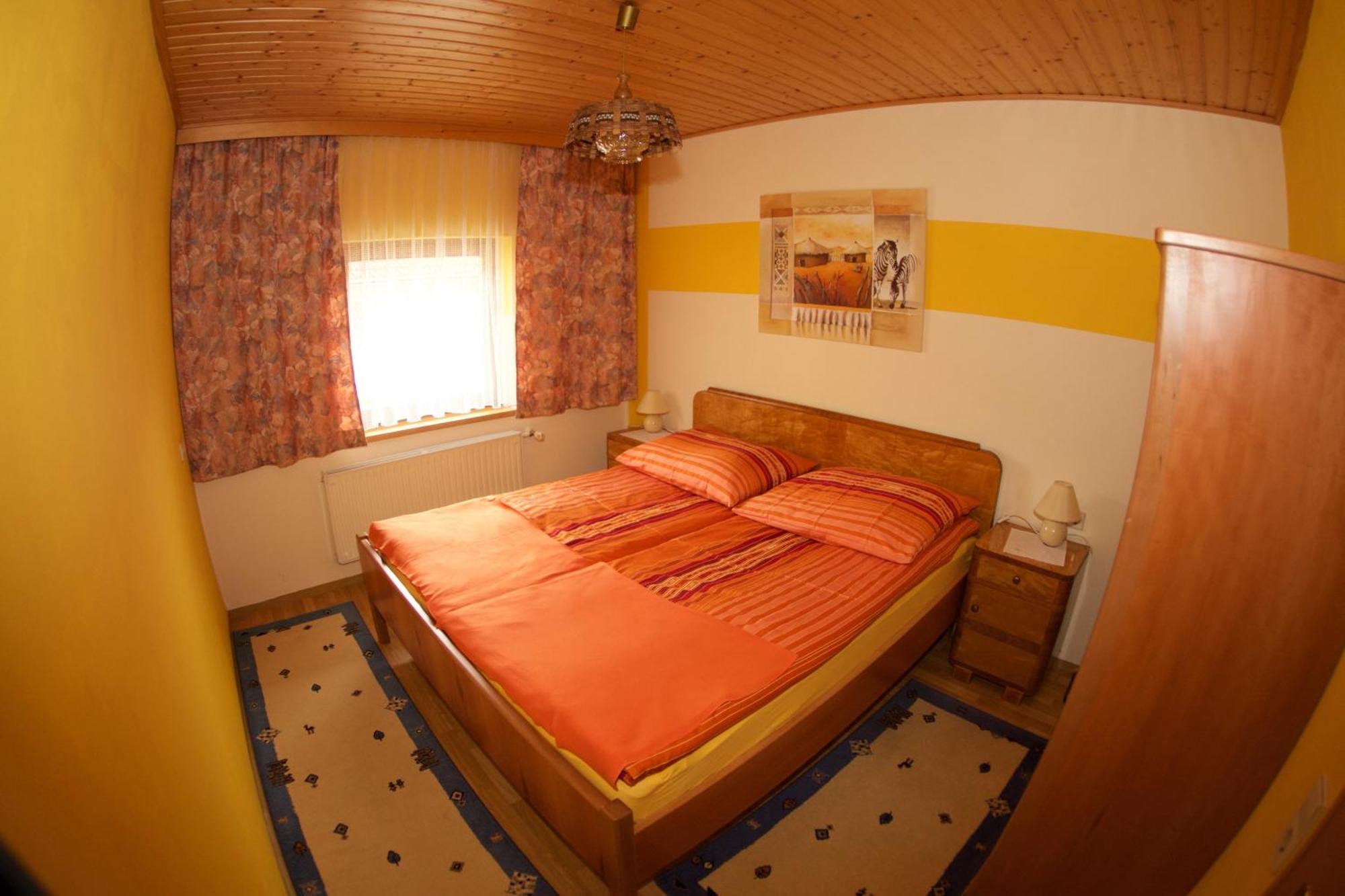 Ferienwohnung Haus Stöffler Reisach Exterior foto